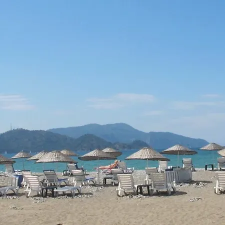 Sunset Beach Club Neptune 05 *
