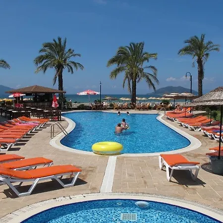 Sunset Beach Club Neptune 05 Apartmán Fethiye